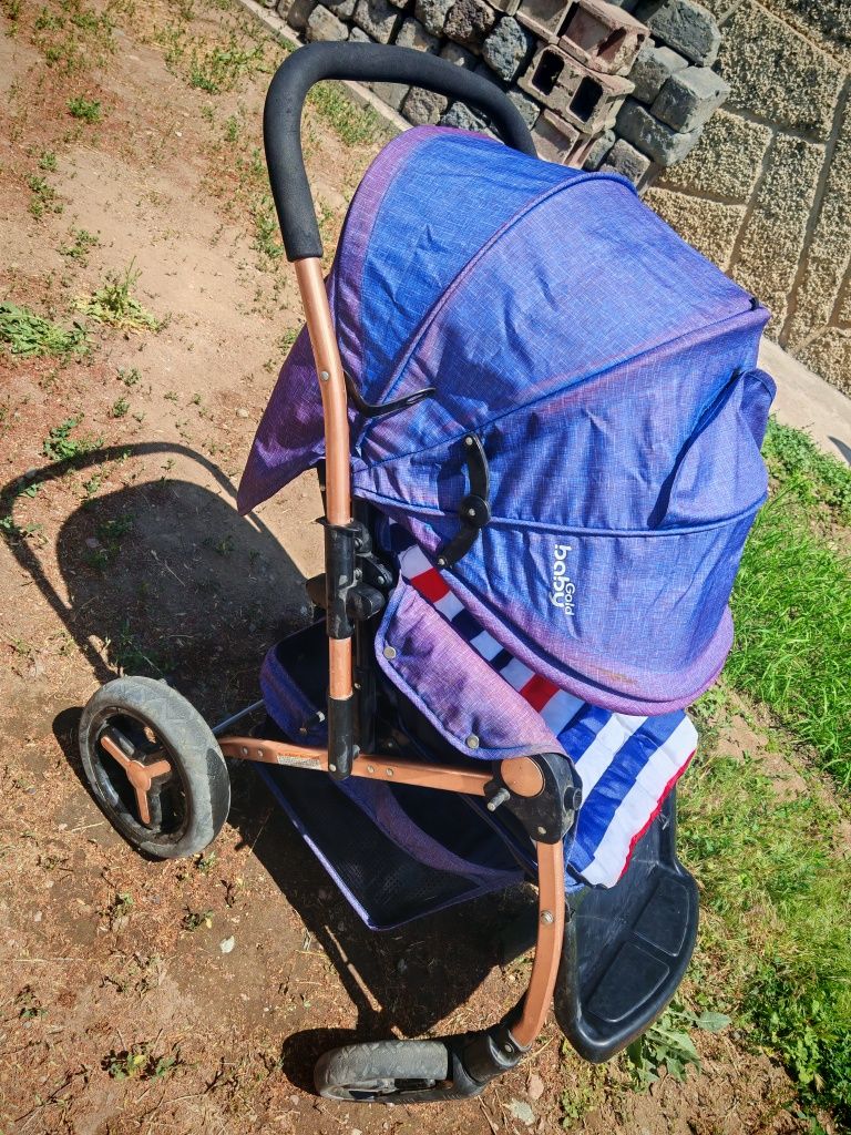 Продаются коляска