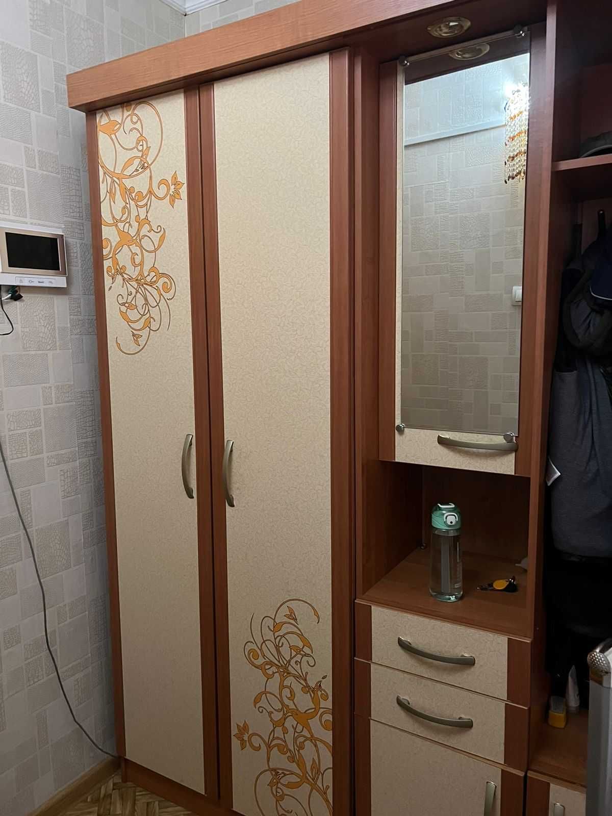 Срочно продается прихожая
