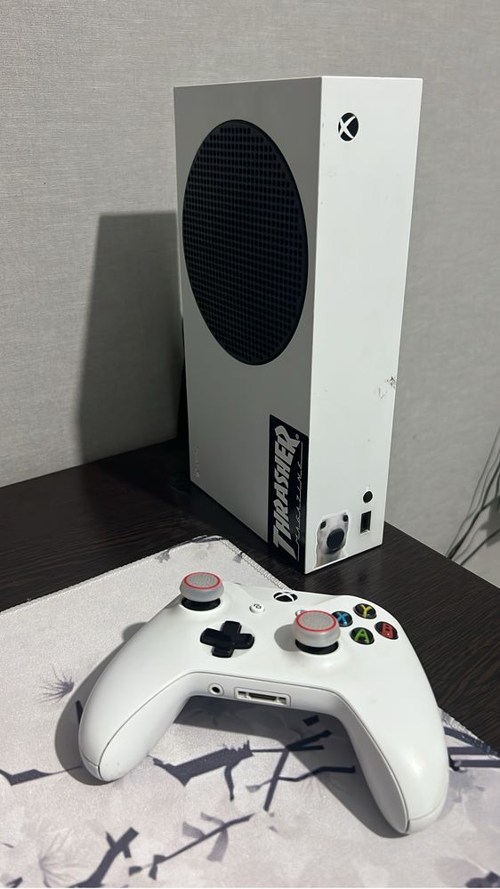 Обменяю xbox series s на компьютер