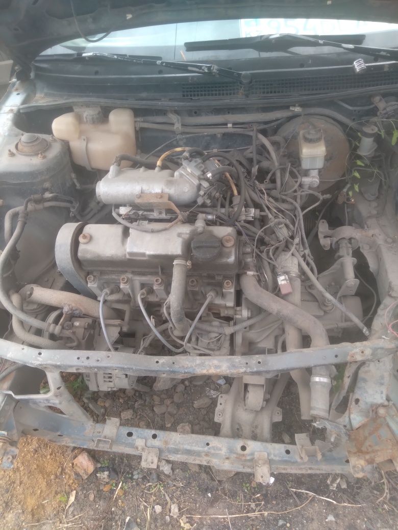 Kia Sephia 1994 г/в в аварийном состоянии.