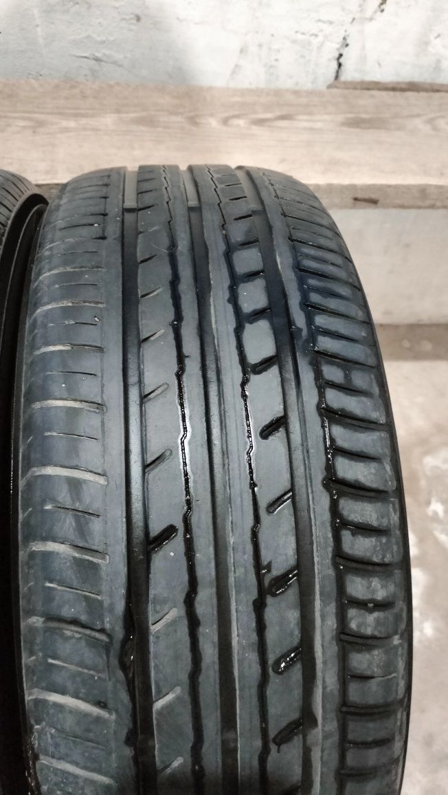 Продам летние шины r 17 YOKOHAMA. В отличном состояний
