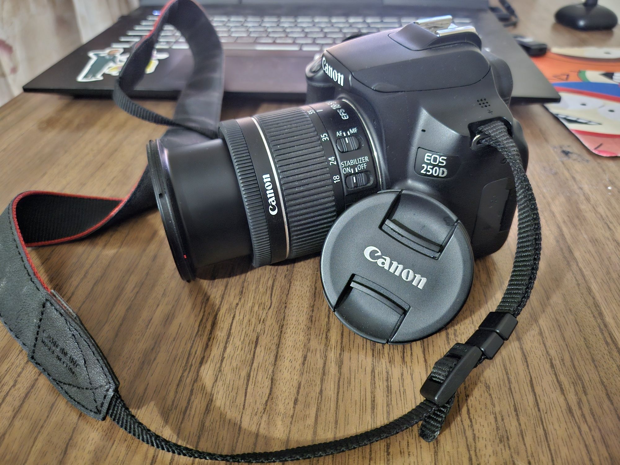 Фотоаппарат - Canon EOS 250D