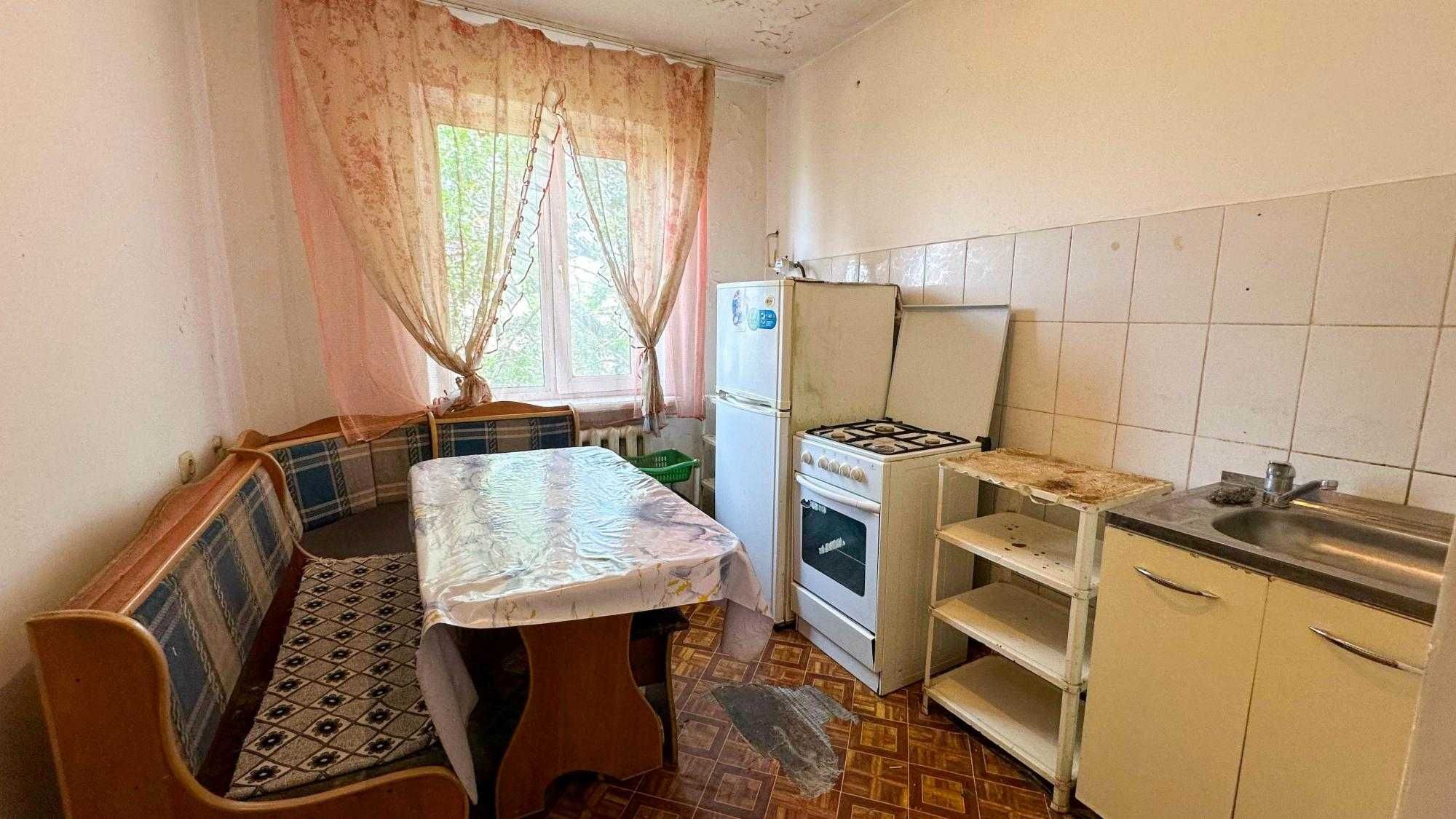 Продам 2 комнатную квартиру в мкр Самал Айман ИмпериЯ