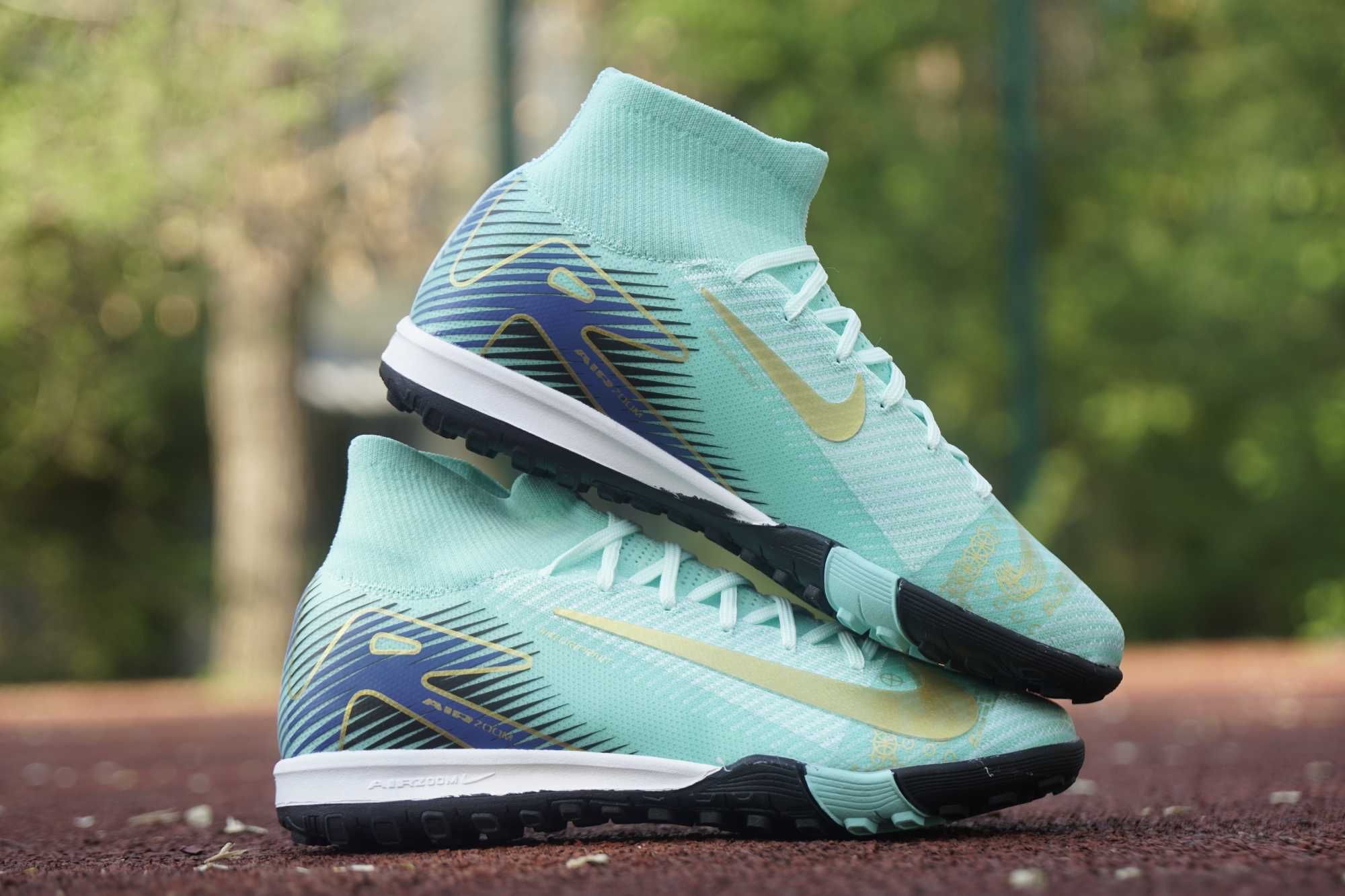 Футбольные бутсы-сороконожки Nike Mercurial Air Zoom для детей