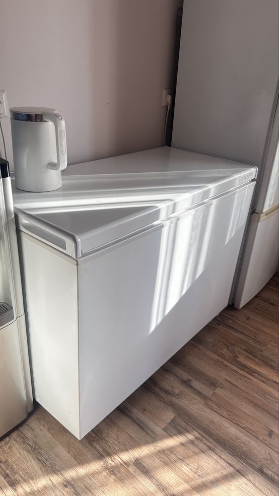 Продам морозильник бирюса