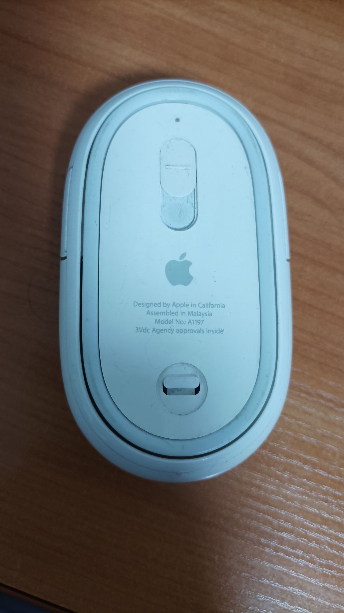 Продам беспроводную блютуз мышь Apple