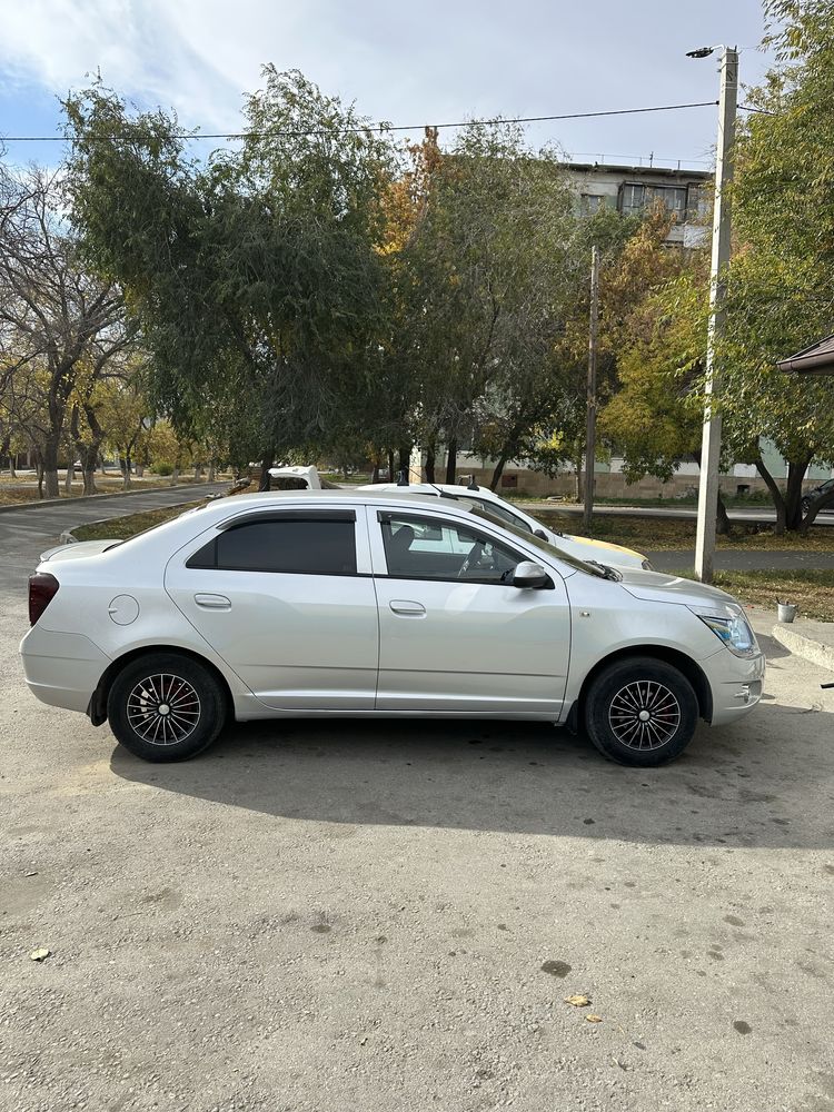 Chevrolet Cobalt 22-го года коробка автомат