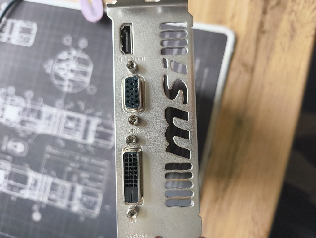 Видеокарта MSI gt 730 4gb