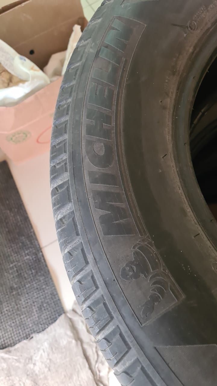 Шины летние Michelin 285/65/18 - 4 шт, 120000 тенге