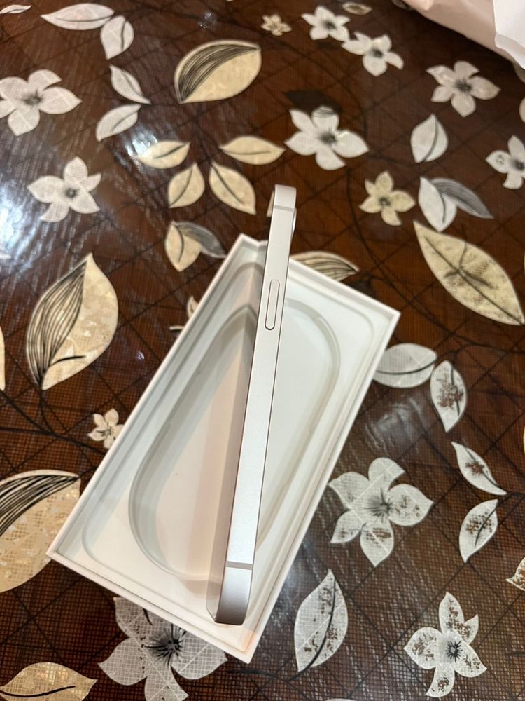 iPhone 16e 256GB (White)
