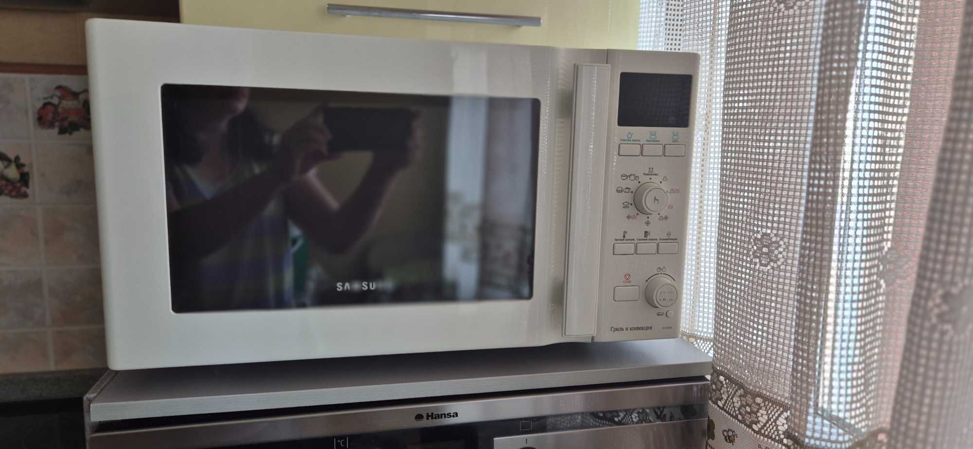 Микроволновая печь SAMSUNG
