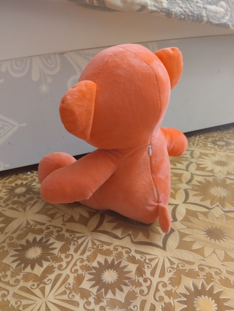 Продам мягкую игрушку медведь