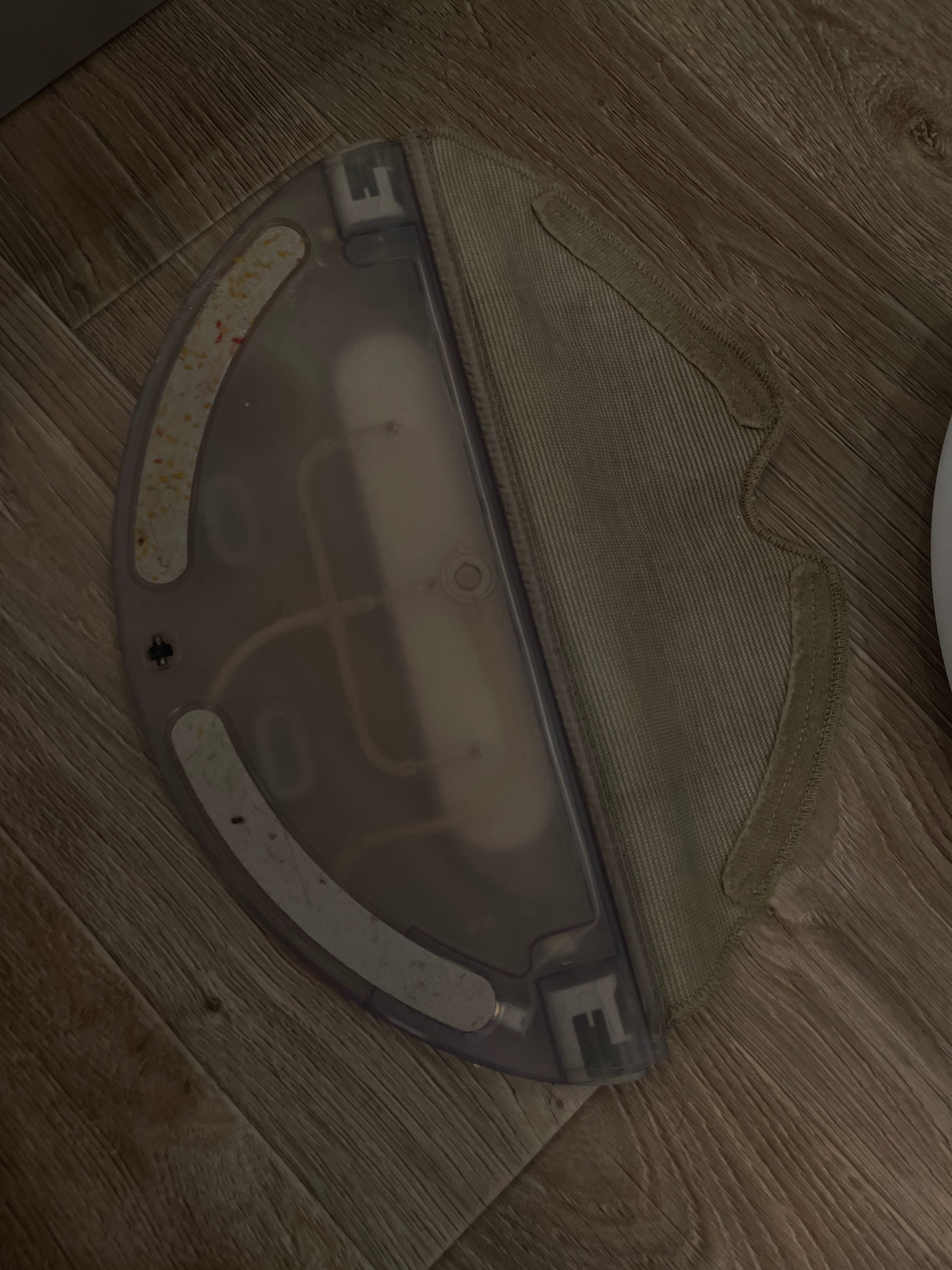 Робот-пылесос Xiaomi Mi Robot Vacuum-Mop
