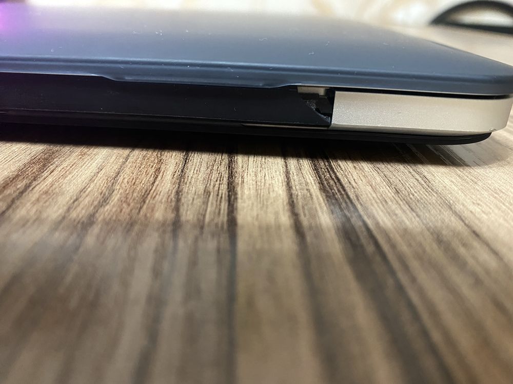 Продам MacBook Pro 15