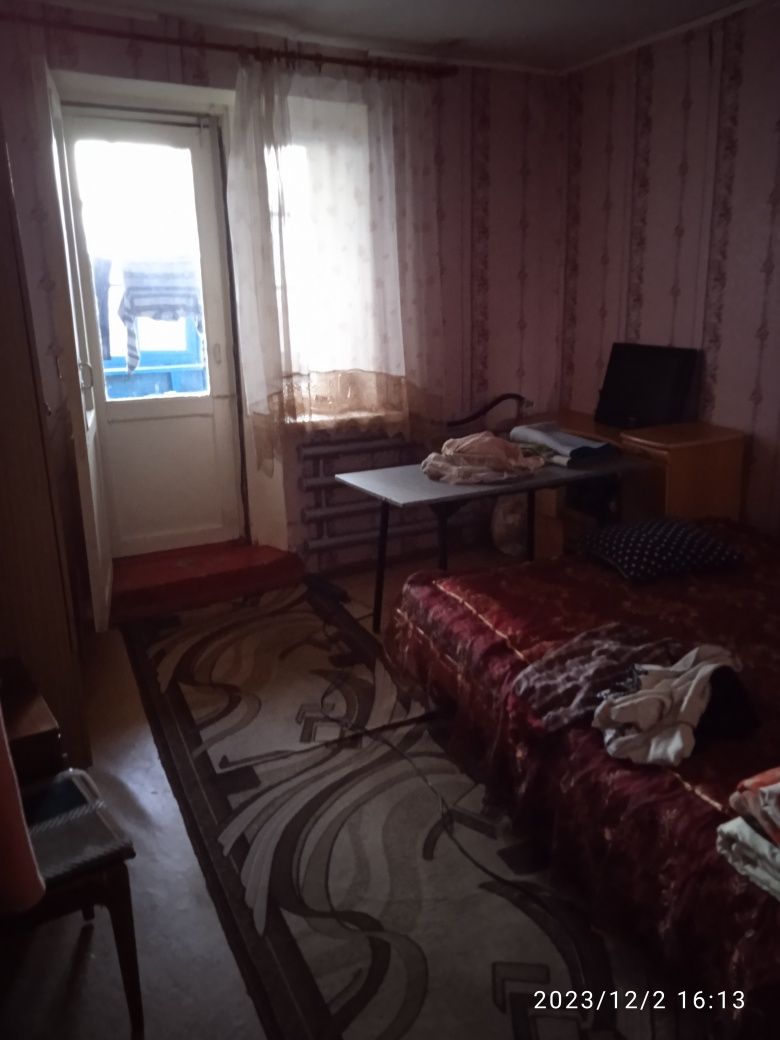 Продам 4-х комнатную квартиру улучшенной планировки
