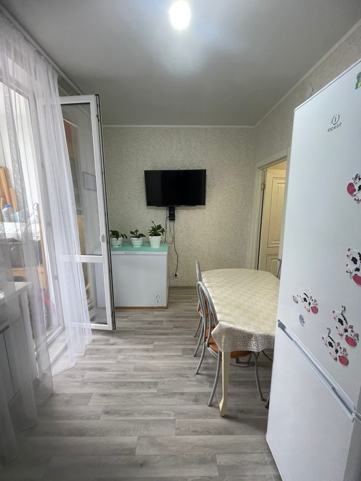 КСК, 2-комн. 68,4 м², кирпичный дом, торг!