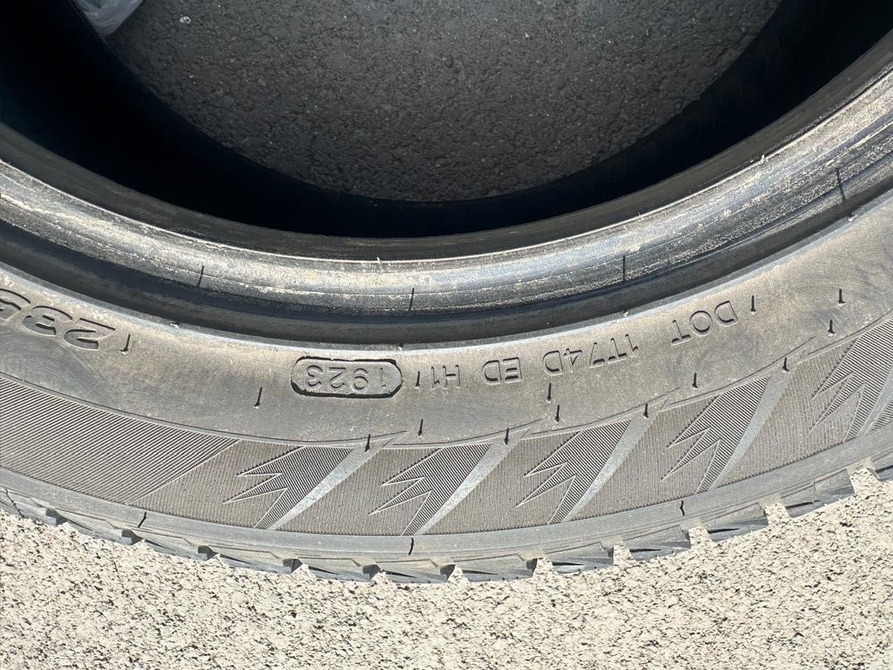 Hankook Winter i*cept X RW10 235/55 R18 100T без шипов (б/у)