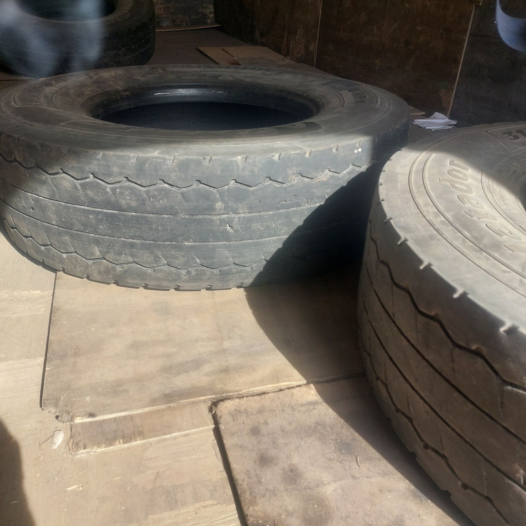 Шины ведущие  315/80 R 22,5
