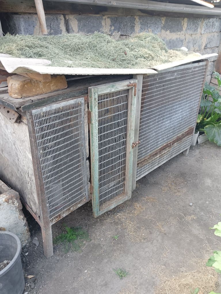 Продам клетки для кроликов, цыплят