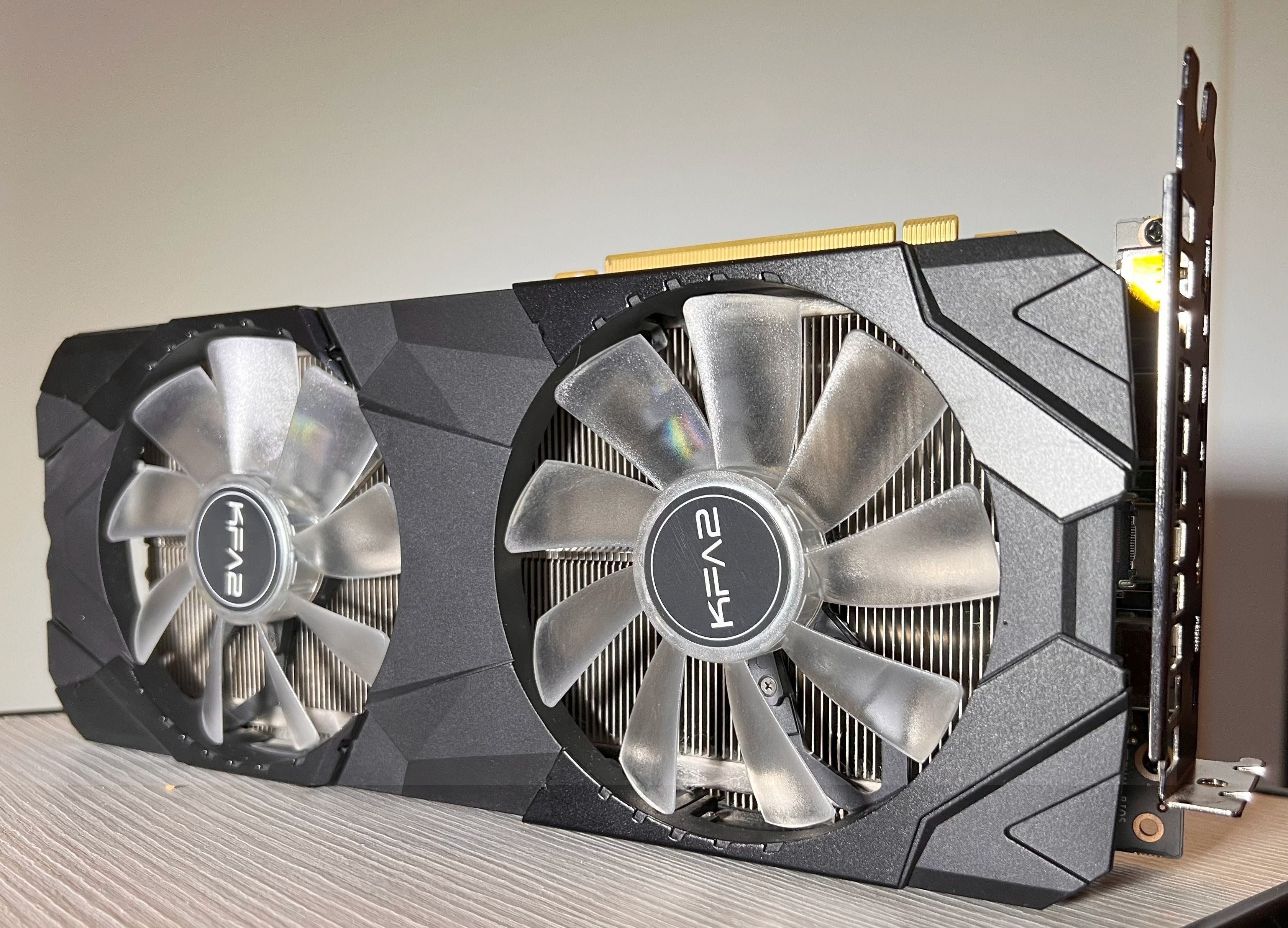 Видеокарта KFA2 RTX 2070 Super EX-1 Click OC 8Gb 256-bit