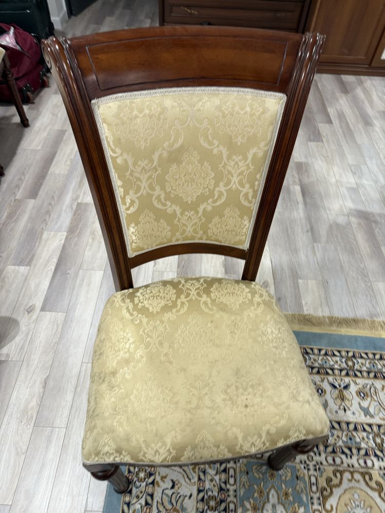 Продам стулья недорого!