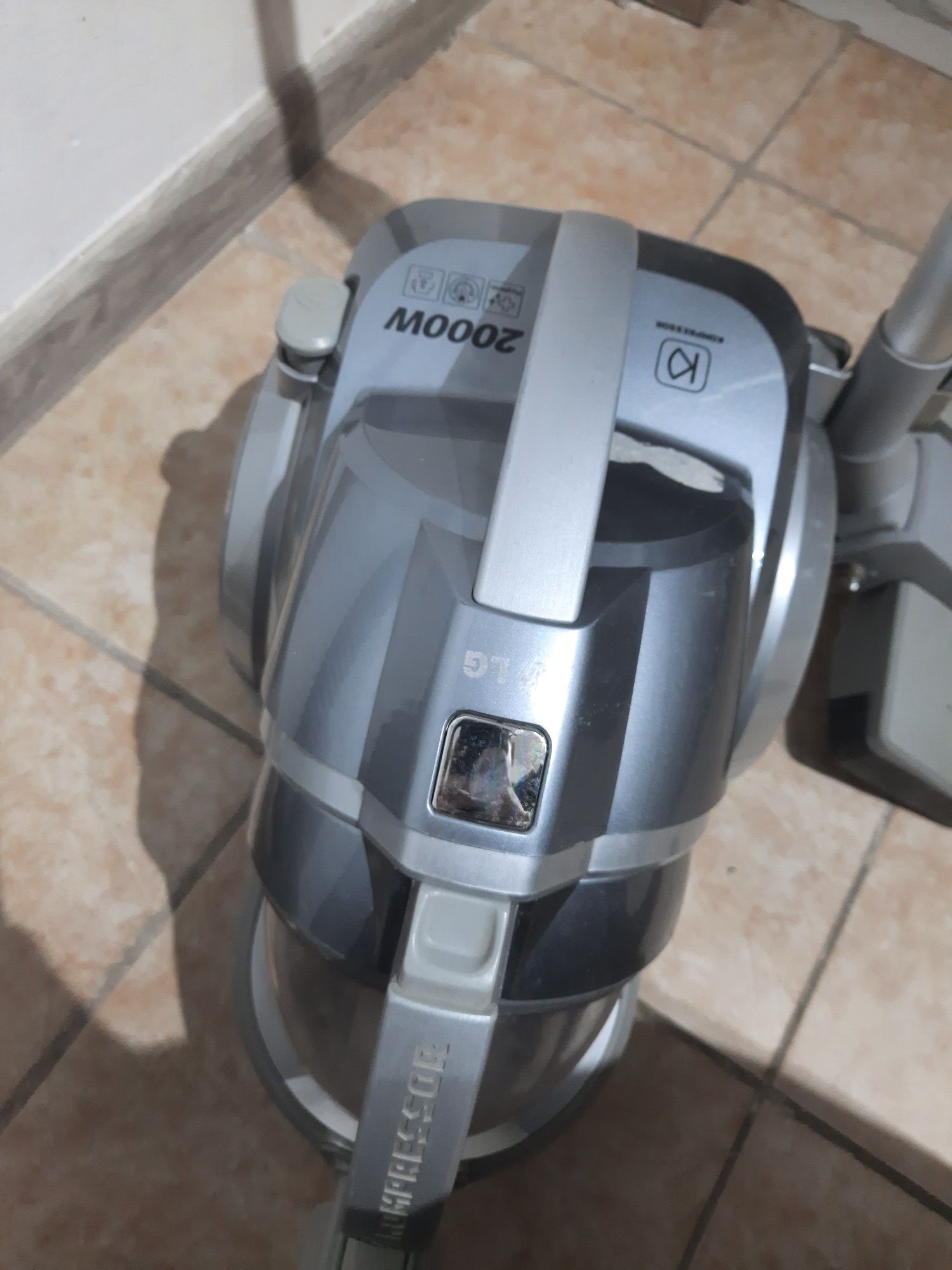 Пылесос LG Kompressor