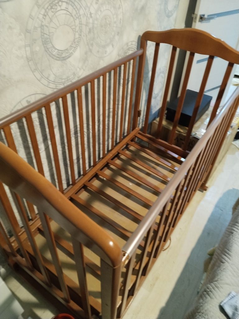 Детская кровать продам