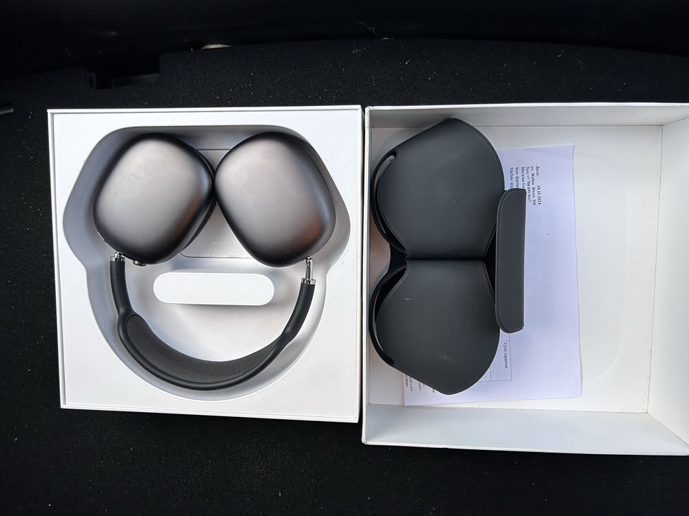 Apple AirPods Max Space Grey