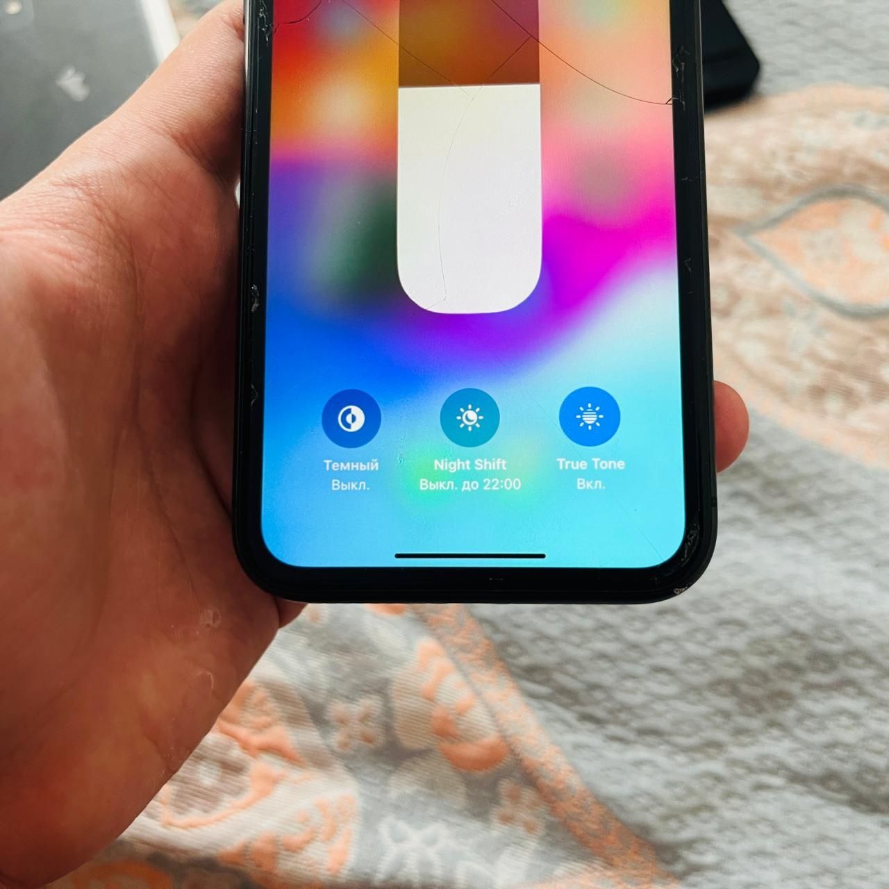 Продам Iphone 11 128gb