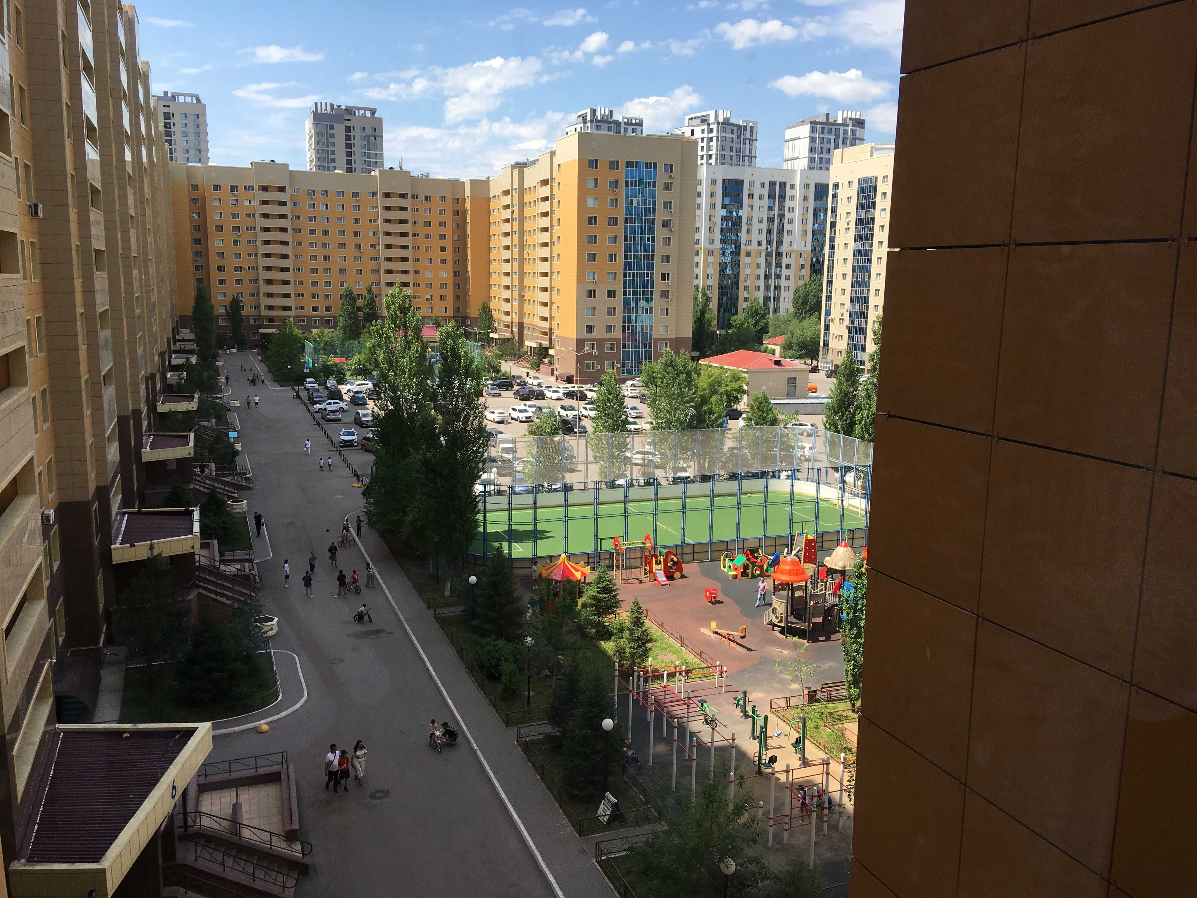 продам 3-х комнатную квартиру жк Сармат 2