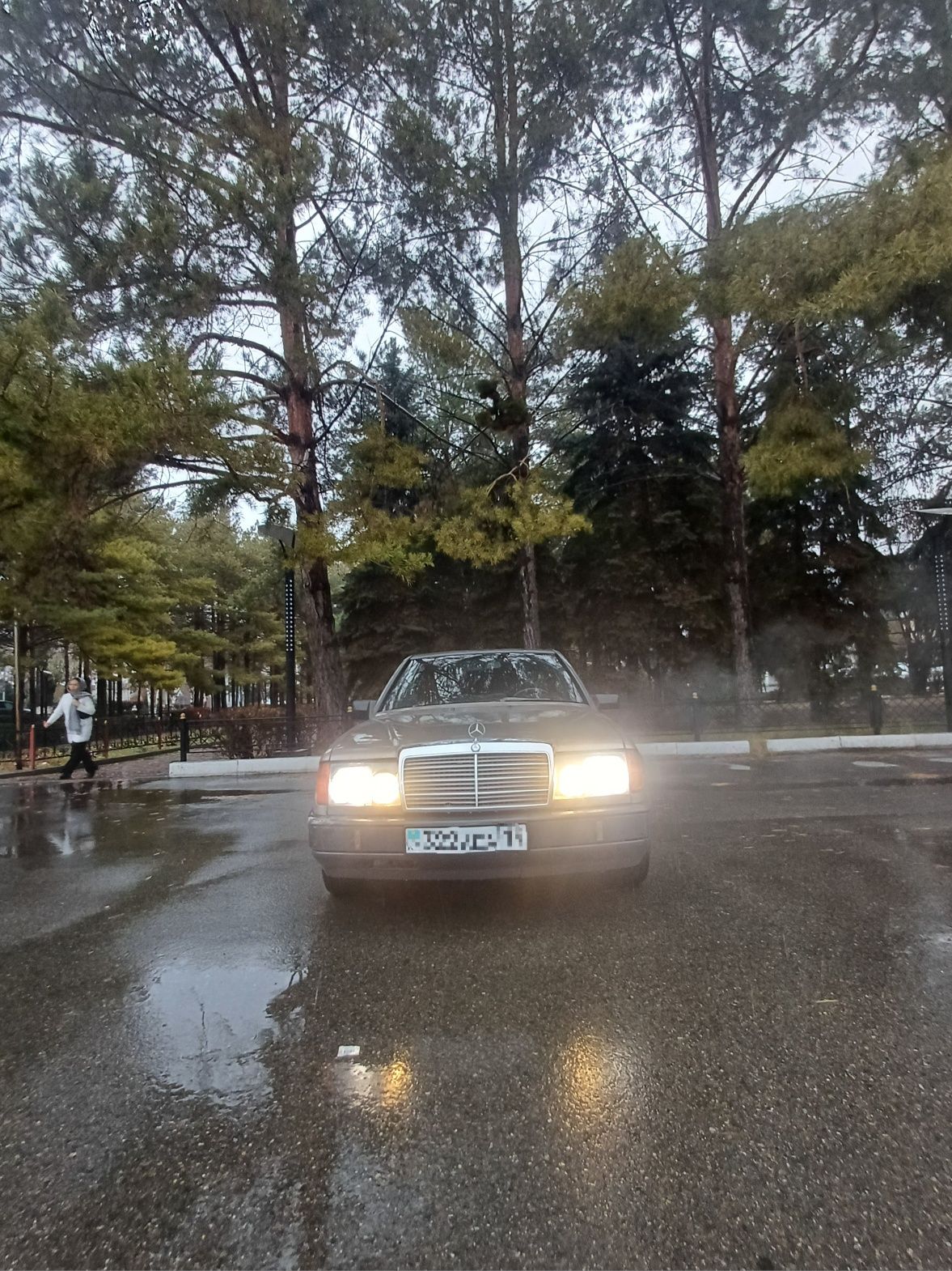 Mercedes Benz w124
