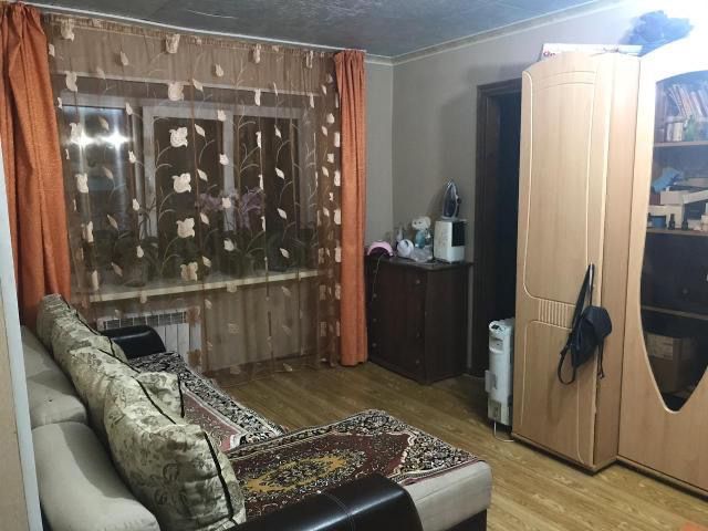 Продам или обменяю двух комнатную квартиру на 4 районе