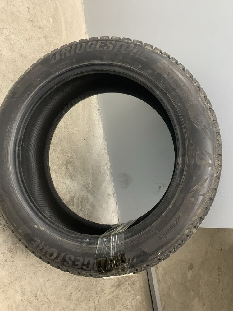 225/55/19 Bridgestone