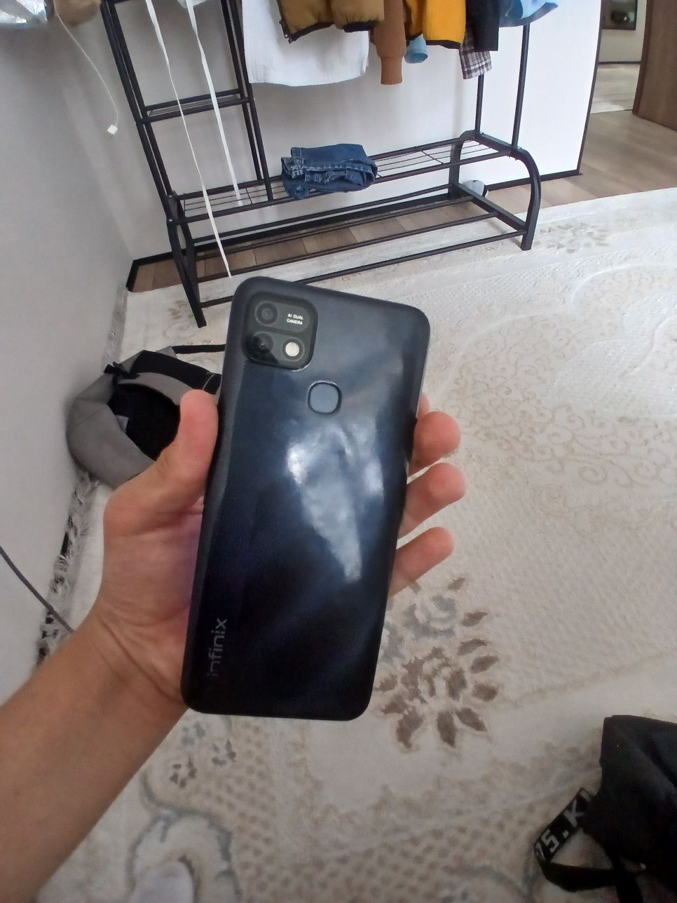 Infinix 10 i hot и xoaomi mi band 5