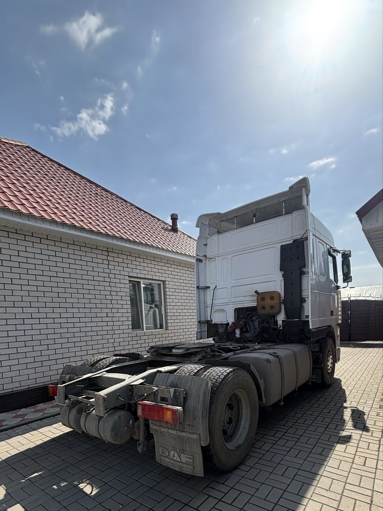 Продам тягач DAF 95XF