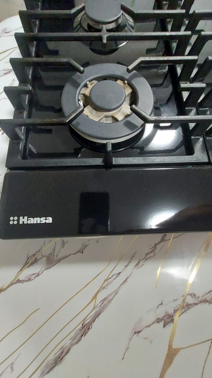 Плита газовая в хорошем состоянии