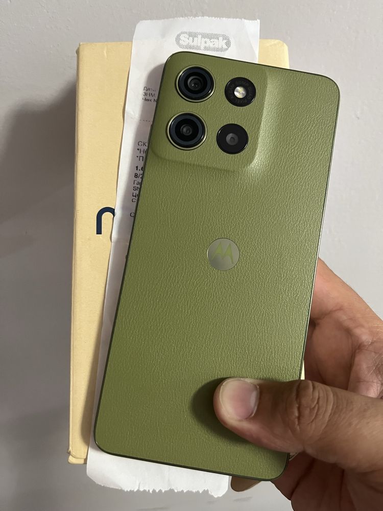 Moto G15. (8+4. 256gb)