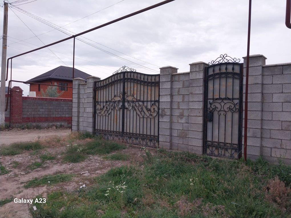 Продам варота. Из крепкого материала.