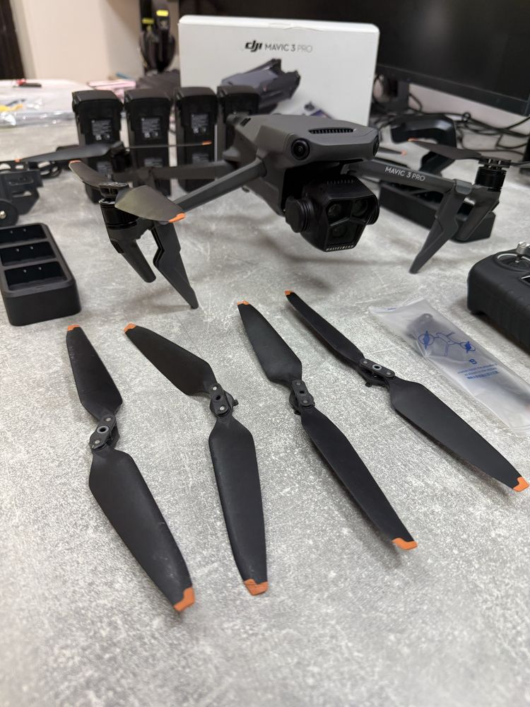 Дрон dji mavic 3 pro full more combo 4 Батарей