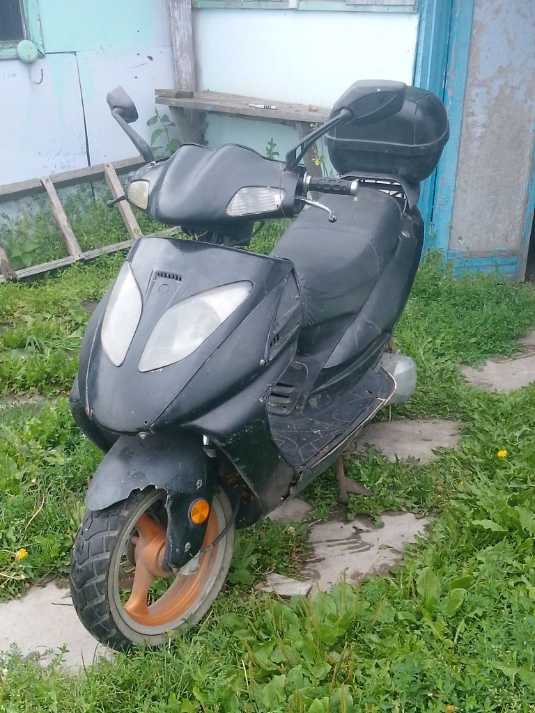 Продам мопед 150 кубов