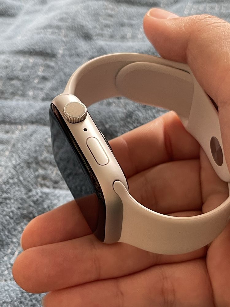 Продам Apple watch 8 45 mm
