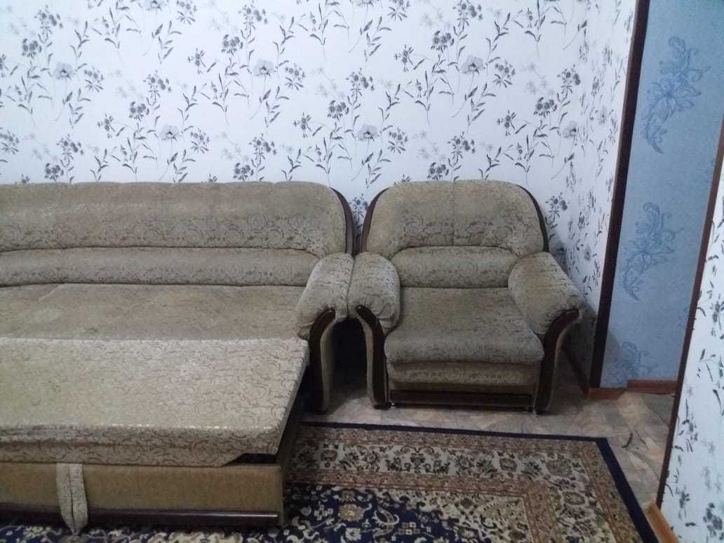 Продам диван и кресло