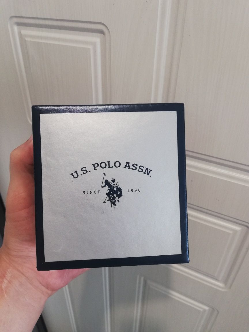 Продам парные часы U.S POLO