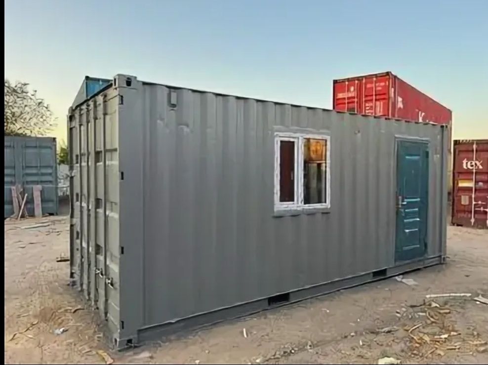 Жилой контейнер ,Утепленный контейнер, Вагон КПП Бутик