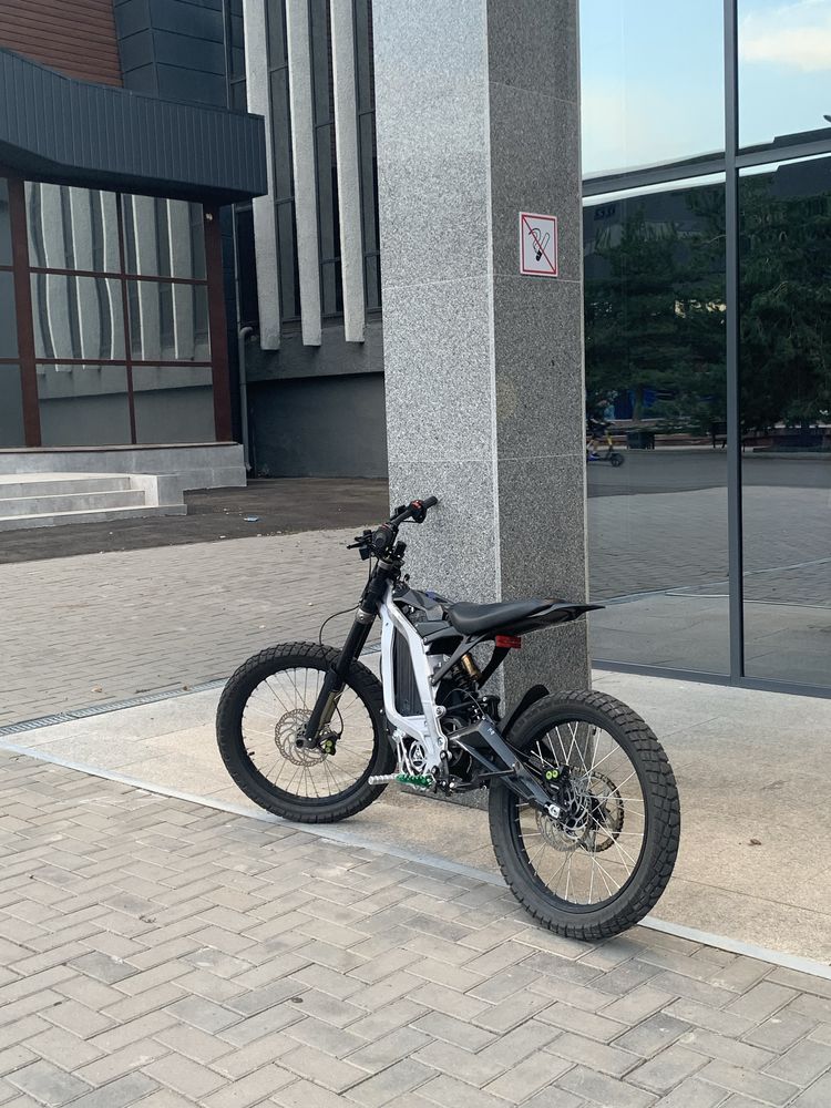 surron lbx 2024.