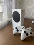 Продаю xbox series s на 512 мб
