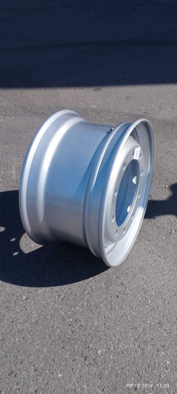 диски 22.5x11.75 ET135 на рулевую ось