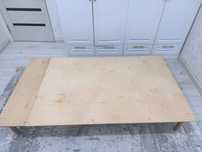 Срочно продам Столы 5000 за ед