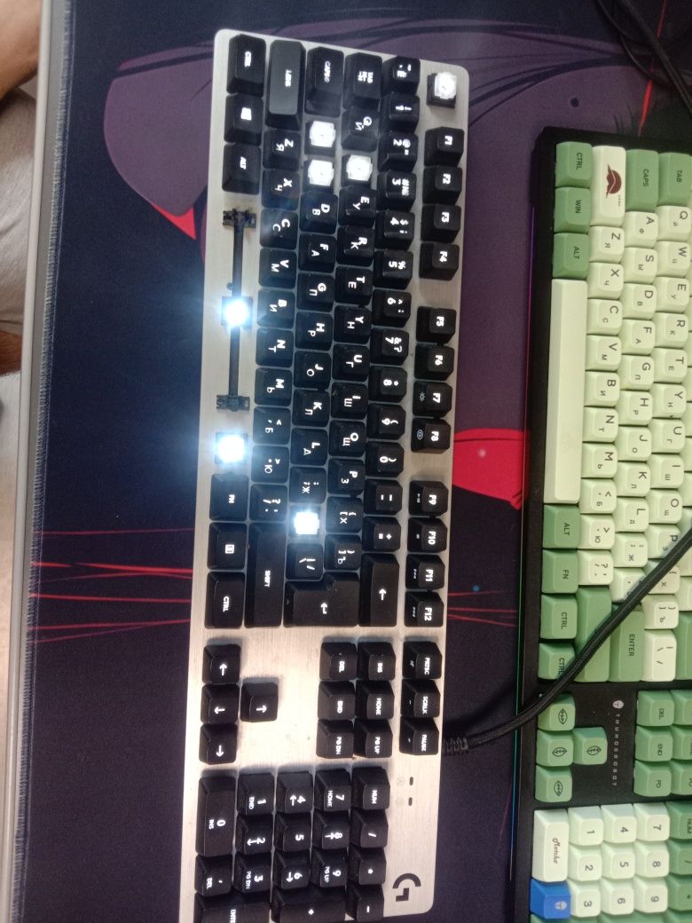 Logitech G413 silver
