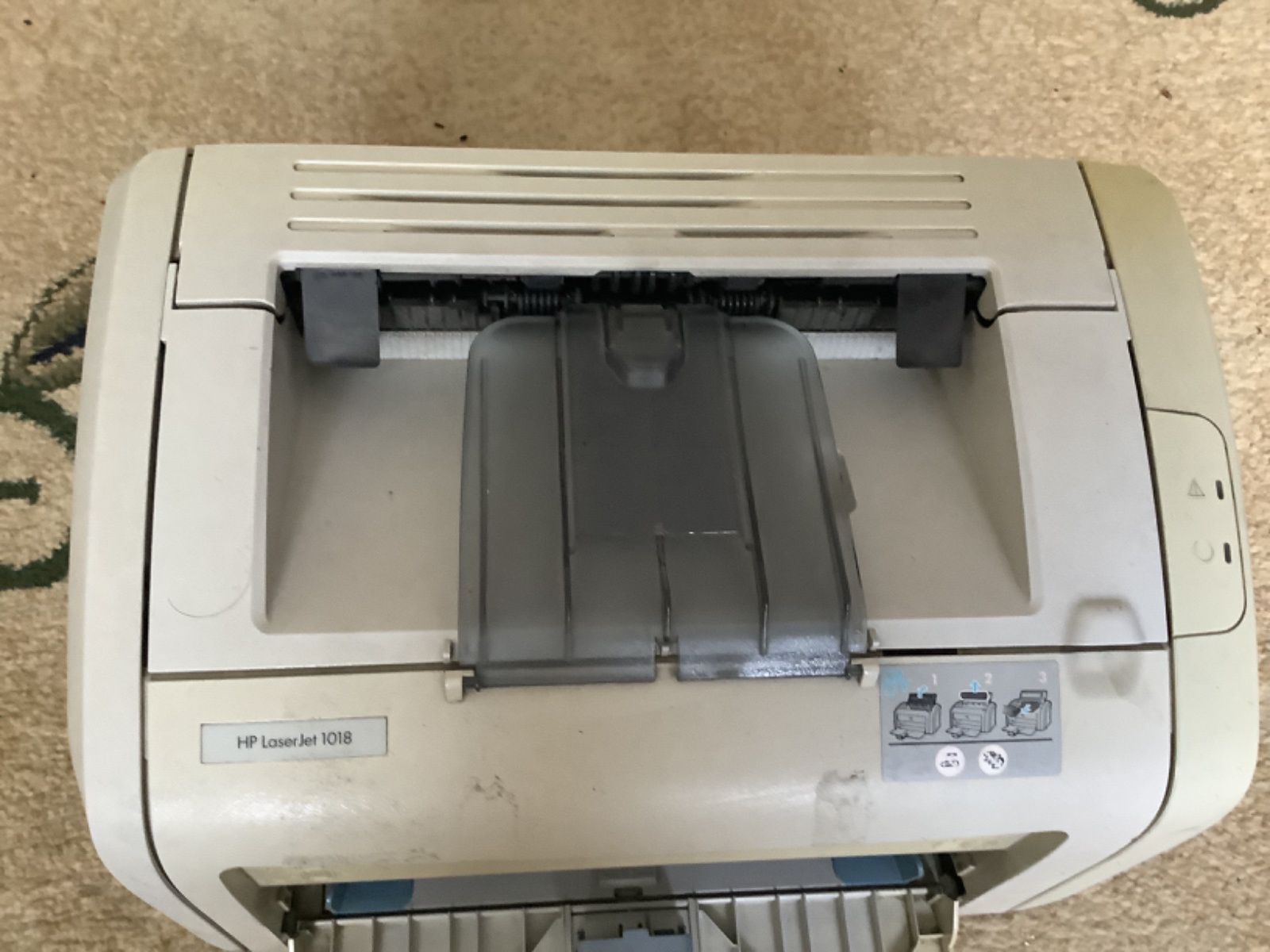 Продаж принтер HP 1020